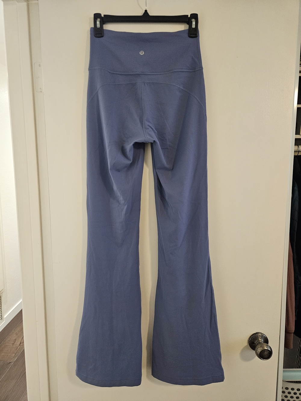 lululemon NWOT Lavender Blue Flare Leggings